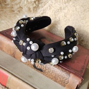 Elegant Vintage 1960s Black Pearl And Rhinestone Embellished Headband Headpiece